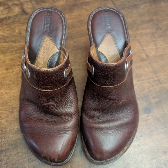 Born Shoes - Born Women's Dark Brown Leather Slip-On Clogs Size 8